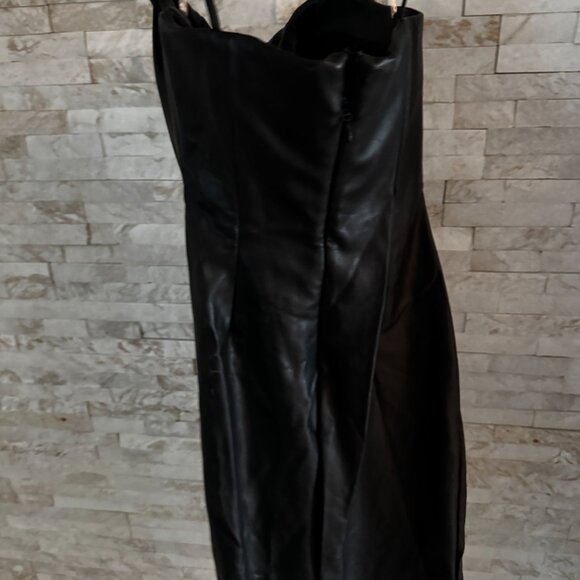 House of CB Black Midi Dress - Picture 8 of 8